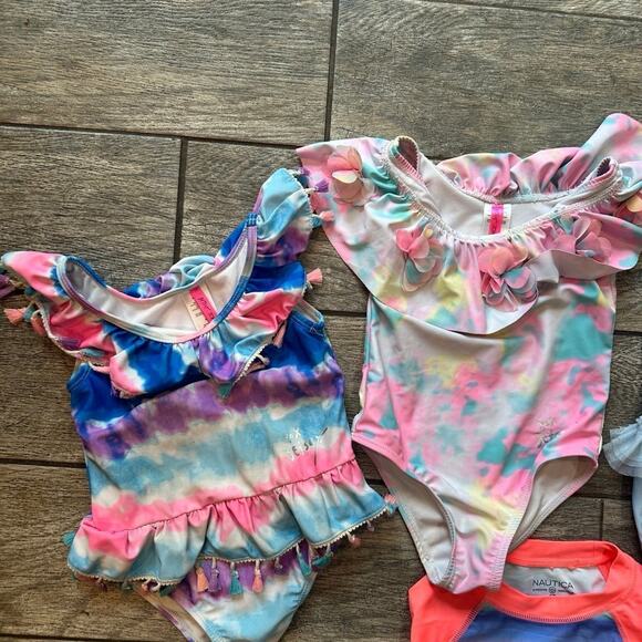 Size 4 disney Frozen swimsuit bundle - Picture 2 of 12